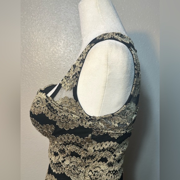 Black and gold sexy night dress size s black lace with gold floral print - Picture 6 of 16